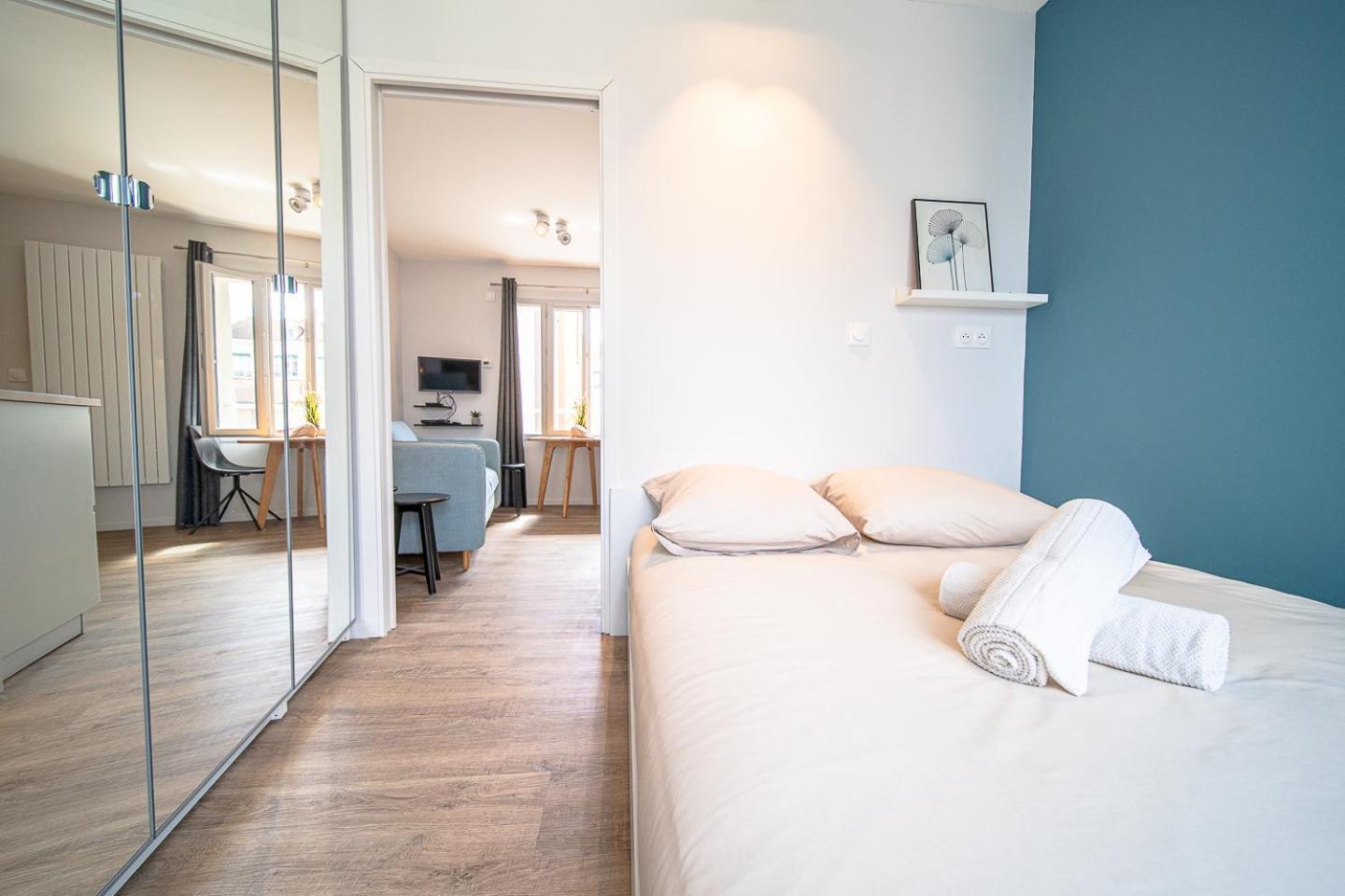 Apartment Le Lumiere T2- Metro B Oullins-lyon Centre