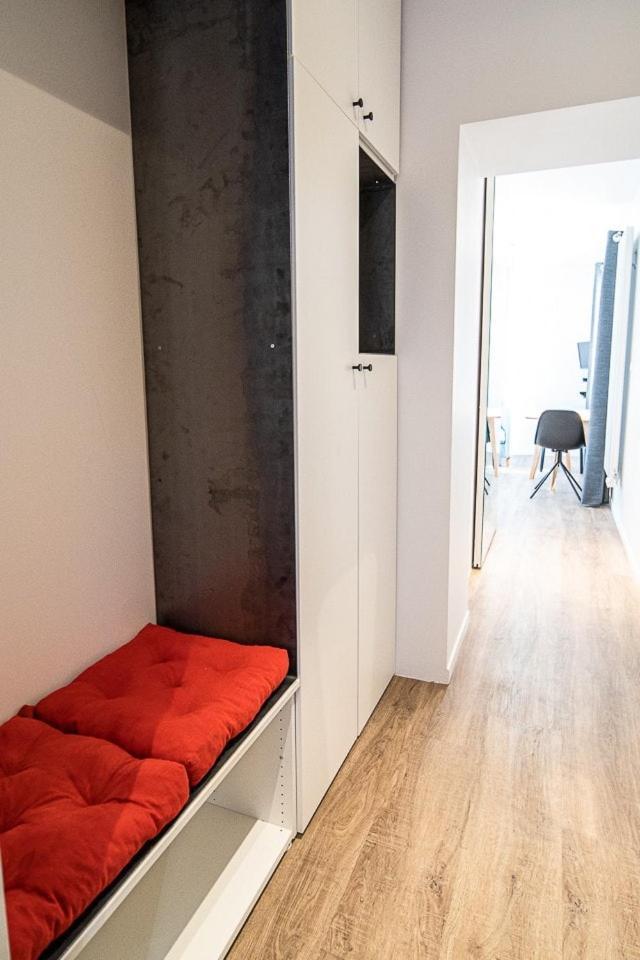 Apartment Le Lumiere T2- Metro B Oullins-lyon Centre Oullins